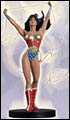 Image: Cover Girls of the DC Universe Statue: Wonder Woman 