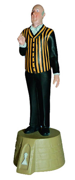 Image: Adventures of Tintin Chess Figure Collector's Magazine: Nestor 
