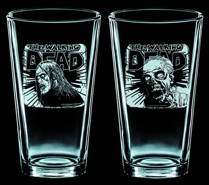 Image: Walking Dead Etched Pint Glass: Fresh Feed  (Set of 2)