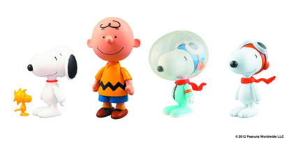 Image: Peanuts Ultra Detail Figure: Snoopy, the Flying Ace 