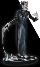 Image: Batman Black & White Statue: The Joker by Jim Lee 