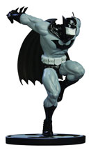 Image: Batman Black & White Statue: Ed McGuinness 