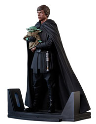 Image: Star Wars Premier Collection 1:7 Scale Statue: Luke Skywalker & Grogu  - Diamond Select Toys LLC