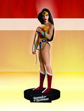 Image: Wonder Woman DVD Maquette 