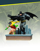 Image: All Star Batman and Robin Mini-Statue 