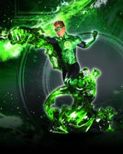 Image: Green Lantern Movie Statue: Hal Jordan Energy 