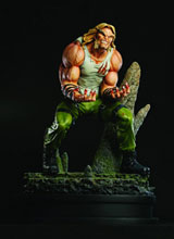 Image: Sabretooth Street Clothes PX Statue 