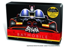 Image: Batman Batmobile Model Kit Collector's Edition Tin 