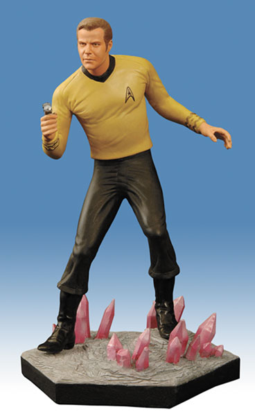 Image: Star Trek: T.O.S. 40th Anniversary Statue: Landing Party Kirk  - 