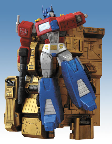 Image: Transformers Optimus Prime Wall Statue  - IDW Publishing