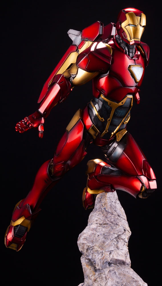 Marvel ArtFX Premier 1/10 Scale Pre-Painted Model Kit: Iron Man ...