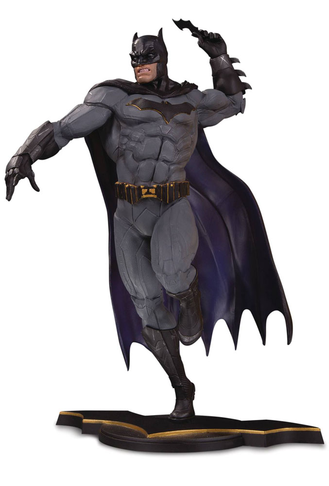 Image: DC Core PVC Statue: Batman  - DC Comics