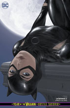 Image: Catwoman #17 (YotV) (variant cover - Alberto Veranda) - DC Comics