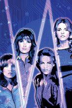 Image: Charlie's Angels vs. the Bionic Woman #4 (incentive 1:20 cover - Staggs virgin)  [2019] - Dynamite