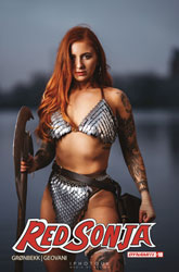 Image: Red Sonja #10 (cover E - Cosplay) - Dynamite