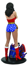 Image: DC Gallery PVC Statue: Wonder Woman  (Linda Carter) - Diamond Select Toys LLC