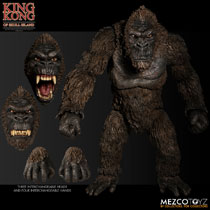 Image: Ultimate King Kong of Skull Island Action Figure  (18-inch) - Mezco Toys