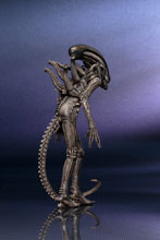 Image: Alien Xenomorph Big Chap ArtFX+ 1/10 Scale Pre-Painted Model Kit  - Koto Inc.