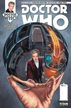 Image: Doctor Who: 12th Doctor - Year Two #10 (cover A - Laclaustra) - Titan Comics