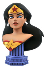 Image: DC Comic Legends in 3D Bust: Wonder Woman  (1/2 scale) - Diamond Select Toys LLC